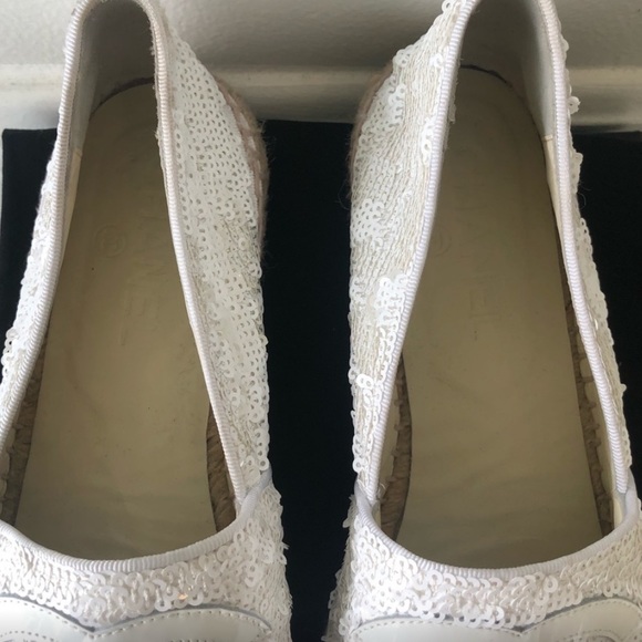 Chanel White Sequin Espadrilles - Size 38 - Picture 2 of 6
